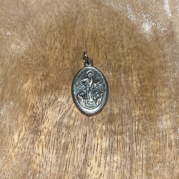 Jewelry - Vintage Catholic Mary Our Lady of Medugorje Silver Tone Medal Pendant